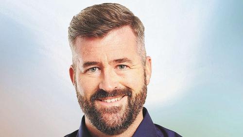 Marco Denoth ha gnü success cun seis postulat i’l parlamaint da Turich per sustgnair la lingua rumantscha (fotografia: mad).