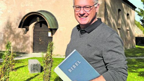 Patrice J. Baumann ist seit 1. September 2022 evangelisch-reformierter Pfarrer in Sils, Silvaplana und Champfèr (Foto: Marie-Claire Jur). 
