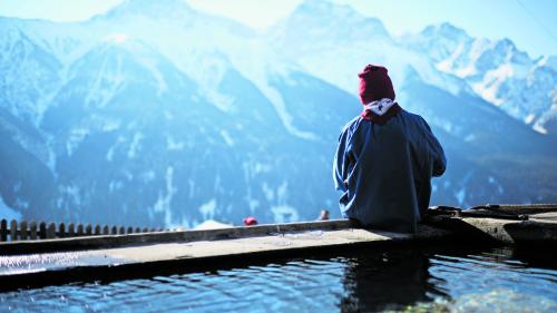 Ün Chalandamarz tuot sulet? In seis raquint «L’ultim Chalandamarz» skizzescha Selina Chönz barmör quel scenari. Ün’utopia? (fotografia: Gian Ehrenzeller/Keystone)