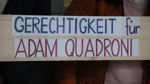 Die Regierung nimmt die im Dezember eingereichte Petition «Gerechtigkeit für Adam Quadroni – Entschädigung jetzt!» zur Kenntnis - kann den Forderungen jedoch nicht nachkommen. Fotos: Martin Camichel/FMR
