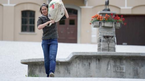 Ursina Rauch es uossa eir brastuladra. fotografia: Fadrina Hofmann