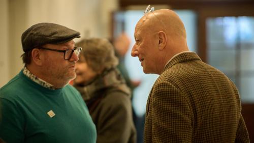 EP/PL-Redaktor Nicolo Bass im Gespräch mit Roger de Weck. Foto: Michael Steiner