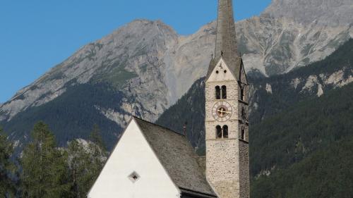 Giubileum da 500 ons baselgia San Geer e 500 ons refuormaziun (fotografia: Benedict Stecher). 