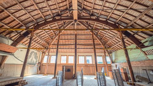 Die Sanierung der Reithalle in St. Moritz wurde 2022 vom Souverän abgelehnt. Foto: Daniel Zaugg