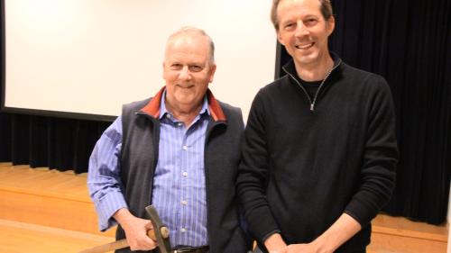 Peter Nievergelt (links) und Donat Fulda sind Mitarbeiter der Fachgruppe Geo-Ressourcen Schweiz. Foto: Stefanie Wick Widmer