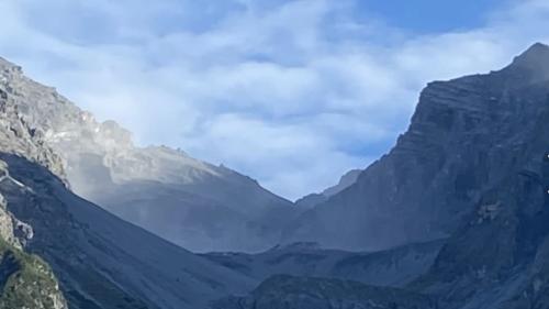 Kurz nach dem Steinschlag. Foto: Valeria Lenz/RTR