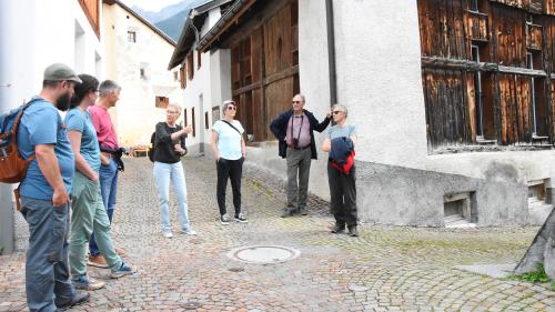 Impreschiuns da la guida tras Scuol. fotografia: Nicolo Bass