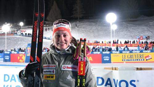 Trotz totaler Verausgabung war Fabienne Alder das Lachen im Ziel nicht vergangen. Foto: Sina Margadant