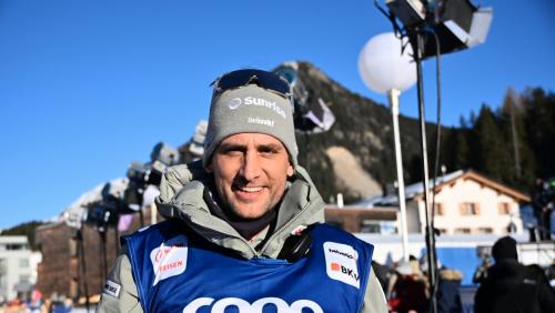 Rafael Ratti von Swiss-Ski ist zufrieden mit den Leistungen der Engadiner-Selektion am Davos Nordic. Foto: Sina Margadant