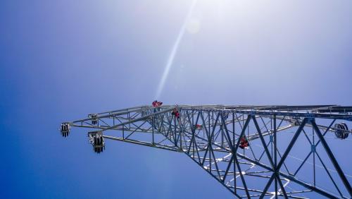 Die 2019 nach Sturmschäden im Gebiet der Albulapasshöhe bereits teilerneuerte Albulaleitung ist nun Teil einer Gesamterneuerung. Archivfoto: Jon Duschletta