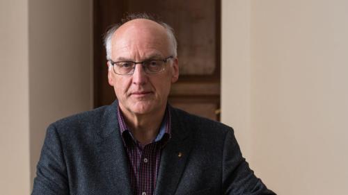 Mario Pult es stat magister, schurnalist e promotur da la Lia Rumantscha. El scriva regularmaing columnas per la FMR (Foto: Lia Rumantscha/Hansruedi Rohrer).