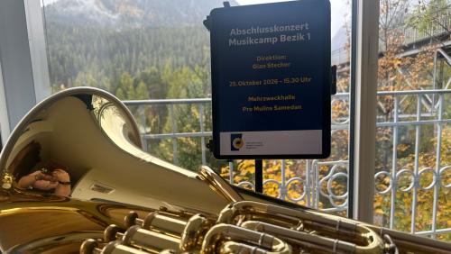 Il concert dal chomp da musica dal District da musica I cun Gian Stecher ha lö in dumengia a Samedan (fotografia: Nicolo Bass).