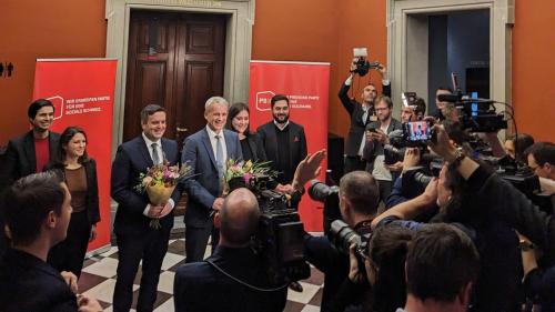 Jon Pult und Beat Jans werden von der Bundeshausfraktion der SP Schweiz zur Wahl vorgeschlagen. Foto: SP Schweiz